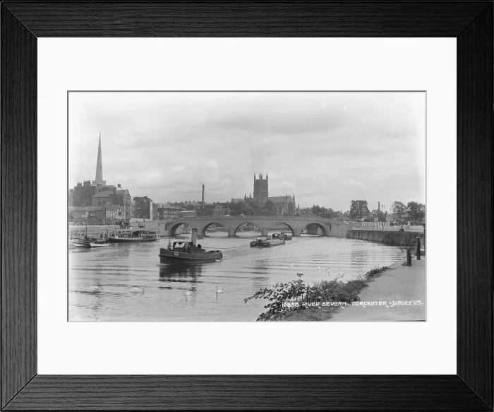 Framed Print : River Severn in Worcester Framed Print : River Severn in Worcester