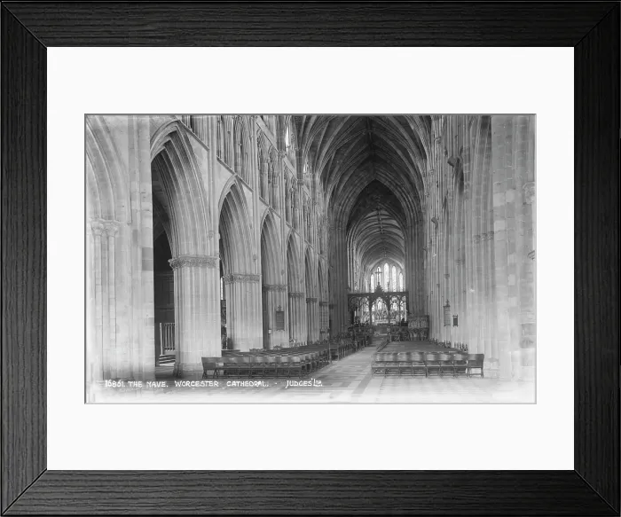 Framed Print : The Nave of Worcester Cathedral Framed Print : The Nave of Worcester Cathedral