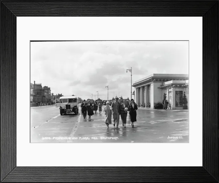 Framed Print : Promenade and Floral Hall, Southport Framed Print : Promenade and Floral Hall, Southport