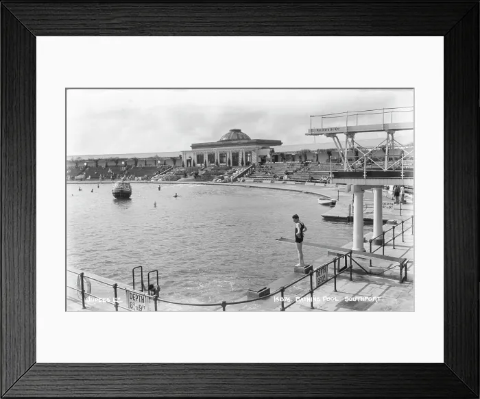 Framed Print : Bathing Pool in Southport Framed Print : Bathing Pool in Southport