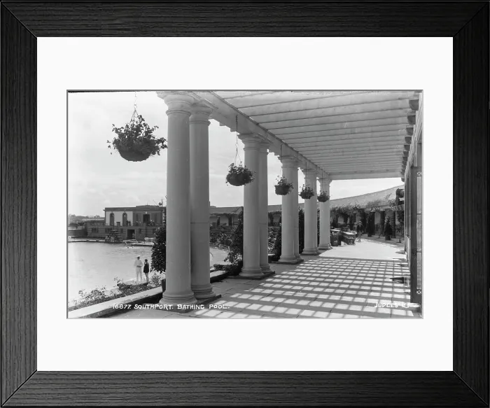 Framed Print : Southport Bathing Pool Framed Print : Southport Bathing Pool