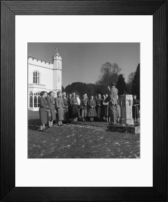 Framed Print : Amateur musicians at Missenden Abbey Framed Print : Amateur musicians at Missenden Abbey