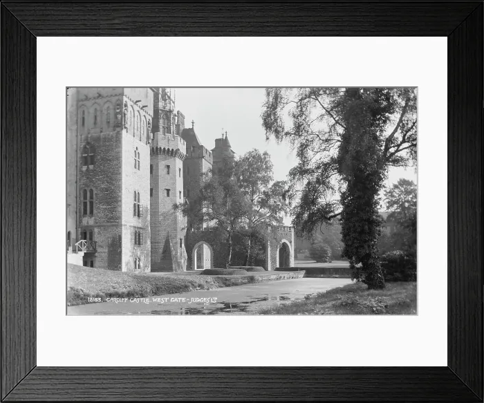 Framed Print : Cardiff Castle - West Gate Framed Print : Cardiff Castle - West Gate