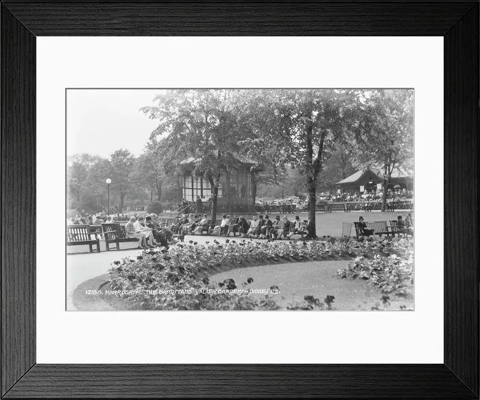 Framed Print : The Bandstand in Valley Gardens Framed Print : The Bandstand in Valley Gardens