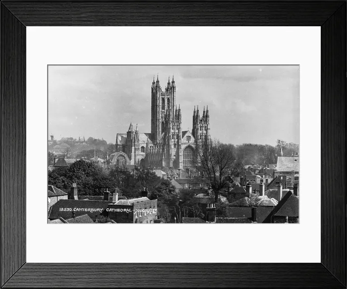 Framed Print : Canterbury Cathedral