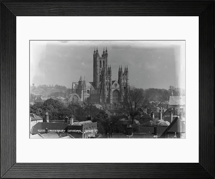 Framed Print : Canterbury Cathedral Framed Print : Canterbury Cathedral