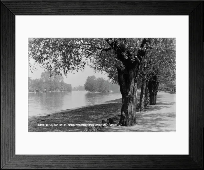 Framed Print : Riverside View in Kingston Framed Print : Riverside View in Kingston