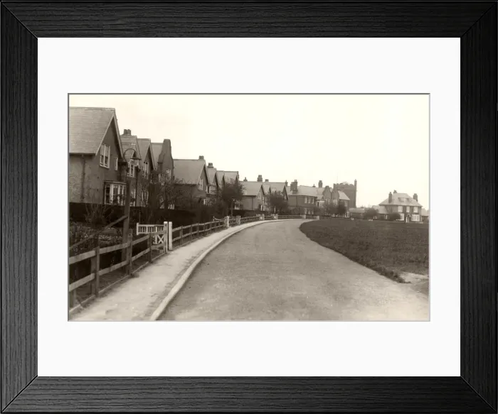 Framed Print : Newcastle-upon-Tyne Cottage Homes, Ponteland Framed Print : Newcastle-upon-Tyne Cottage Homes, Ponteland