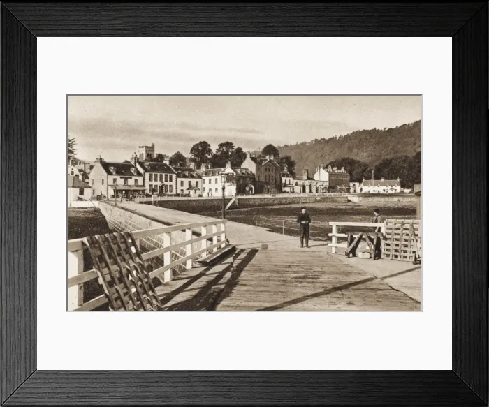 Framed Print : Inverarary, Scotland Framed Print : Inverarary, Scotland