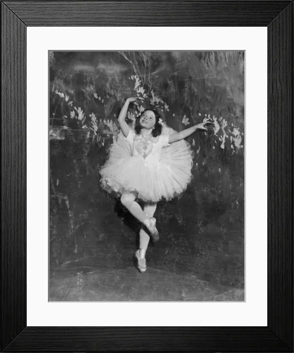 Framed Print : Pinkie and the Fairies Framed Print : Pinkie and the Fairies
