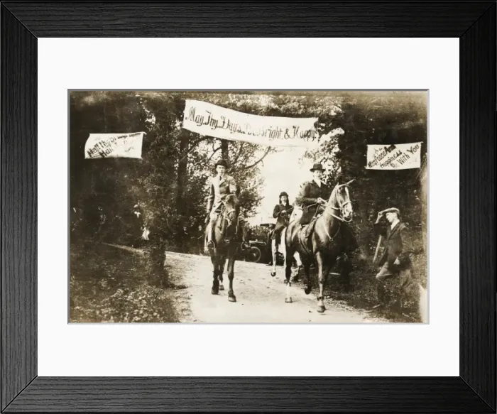 Framed Print : Wedding at Lorna Doones church, Devon Framed Print : Wedding at Lorna Doones church, Devon