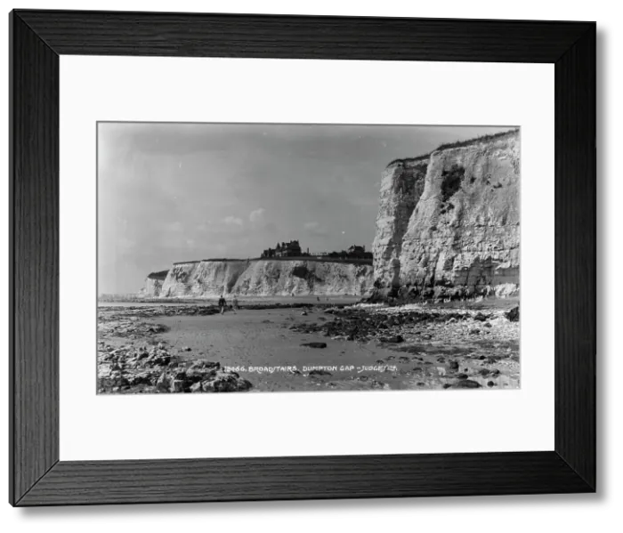 Framed Print : Dumpton Gap, Broadstairs Framed Print : Dumpton Gap, Broadstairs