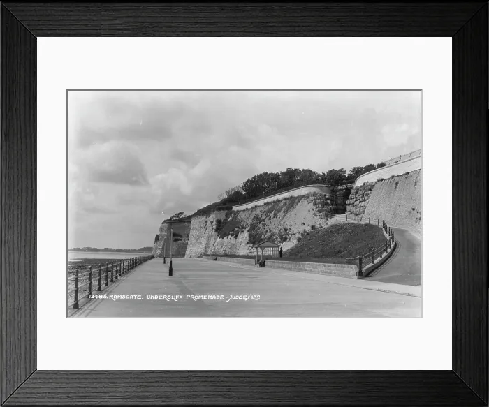 Framed Print : Undercliff Promenade, Ramsgate Framed Print : Undercliff Promenade, Ramsgate