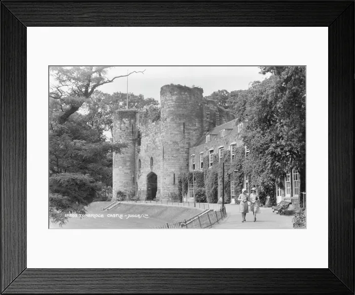 Framed Print : Tonbridge Castle Framed Print : Tonbridge Castle