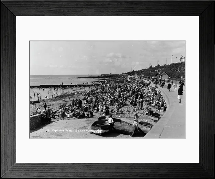 Framed Print : Busy Day at Clacton West Beach Framed Print : Busy Day at Clacton West Beach