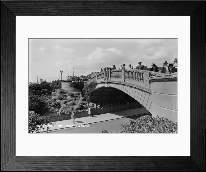 Framed Print : The Bridge in Clacton Framed Print : The Bridge in Clacton