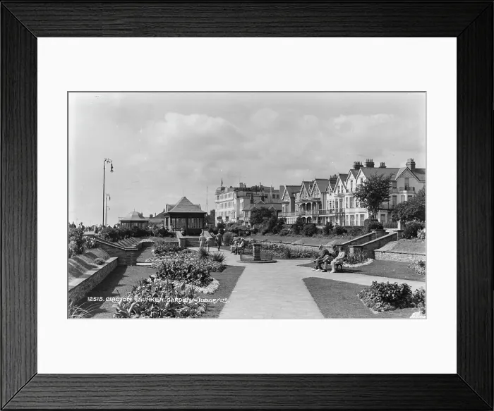 Framed Print : Sunken Garden in Cleacton