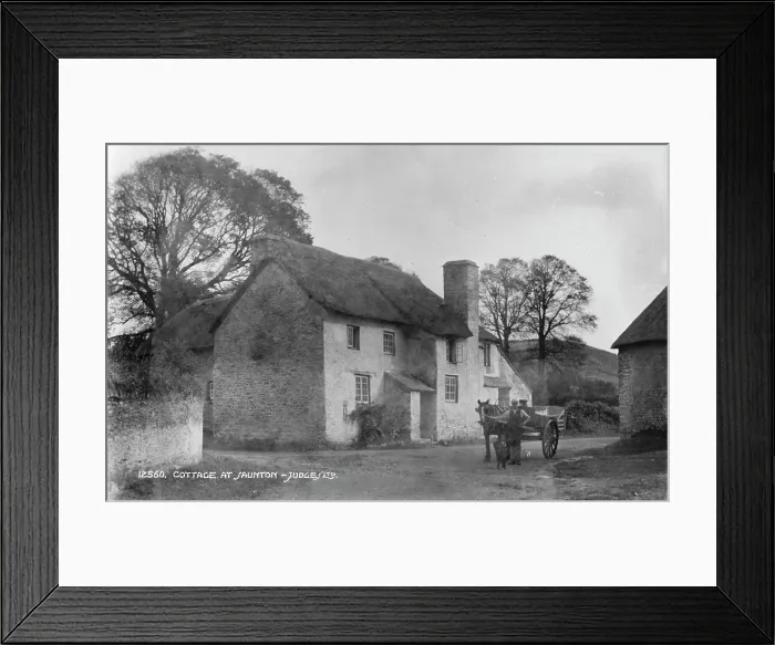 Framed Print : Cottage at Saunton Framed Print : Cottage at Saunton