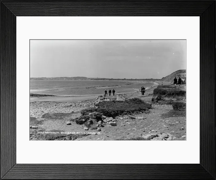 Framed Print : Scenic View of Bowleaze Beach Framed Print : Scenic View of Bowleaze Beach
