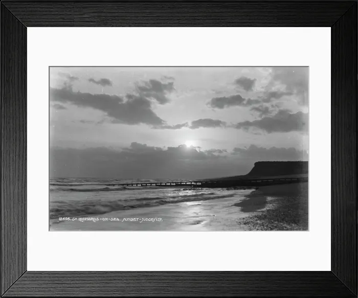 Framed Print : Sunset at St. Leonards-on-Sea Framed Print : Sunset at St. Leonards-on-Sea