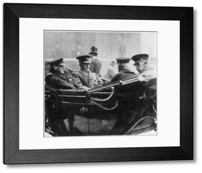 Framed Print : The Opening of Parliament Procession 1918 Framed Print : The Opening of Parliament Procession 1918