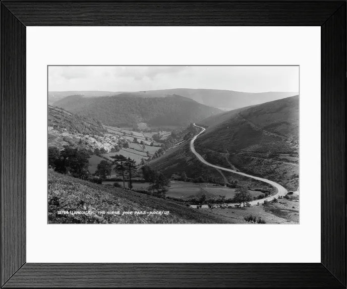 Framed Print : The Horse Shoe Pass Framed Print : The Horse Shoe Pass