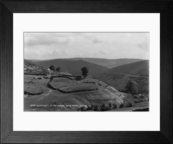 Framed Print : Llangollen in the Horse Shoe Pass Framed Print : Llangollen in the Horse Shoe Pass
