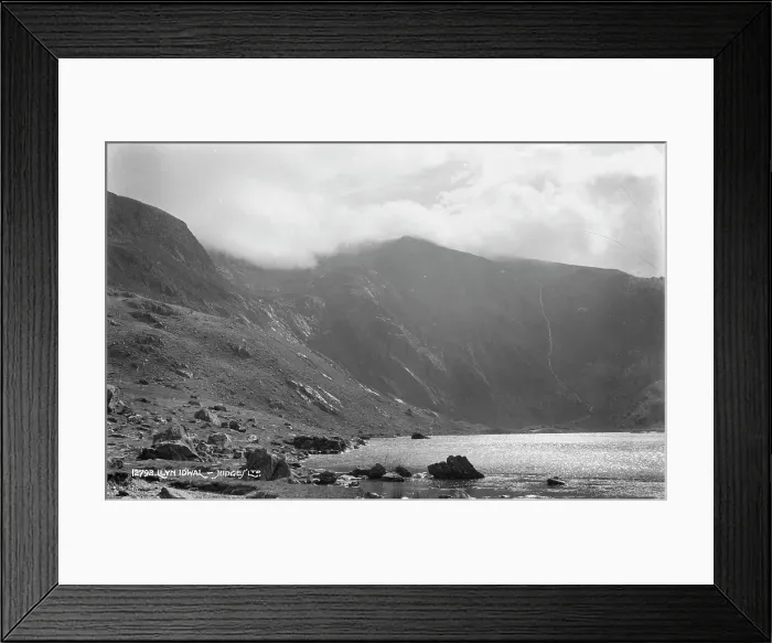 Framed Print : Llyn Idwal Framed Print : Llyn Idwal