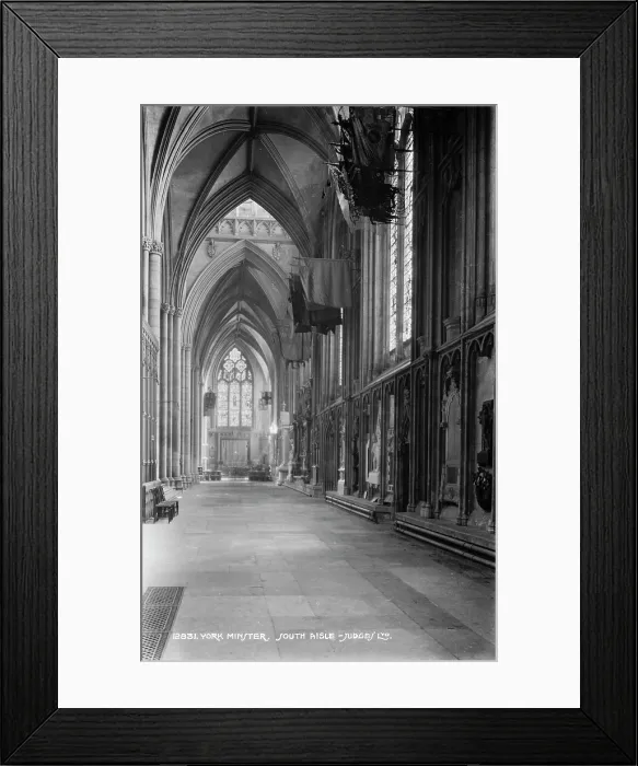 Framed Print : Interior of York Minster - South Aisle Framed Print : Interior of York Minster - South Aisle