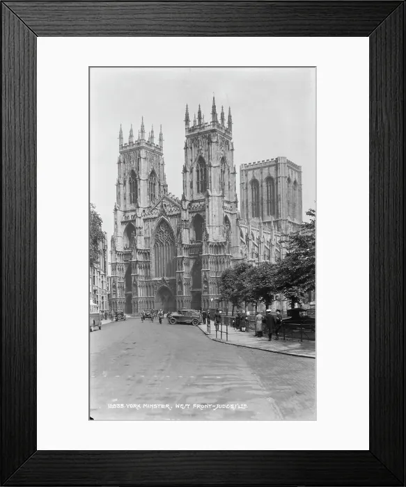 Framed Print : York Minster - West Front Framed Print : York Minster - West Front