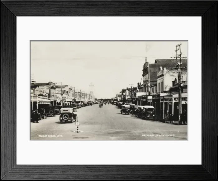 Framed Print : Stratford, New Zealand Framed Print : Stratford, New Zealand