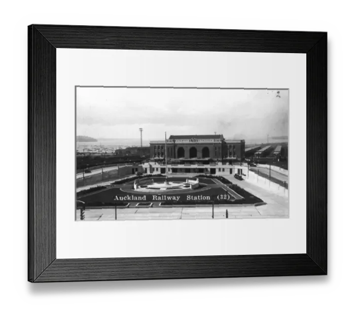 Framed Print : Auckland, New Zealand Framed Print : Auckland, New Zealand