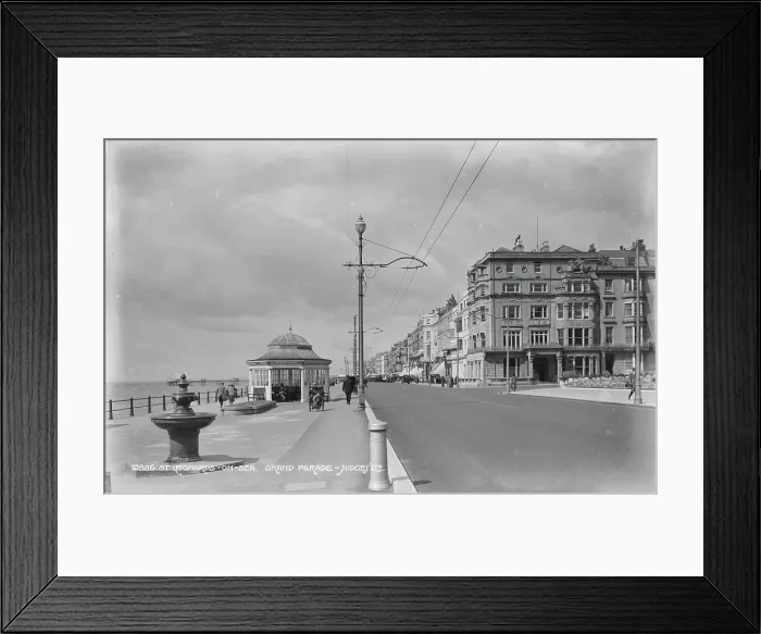 Framed Print : Grand Parade, St. Leonards-on-Sea Framed Print : Grand Parade, St. Leonards-on-Sea
