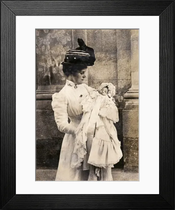 Framed Print : Infanta Beatriz of Spain with English nurse Framed Print : Infanta Beatriz of Spain with English nurse