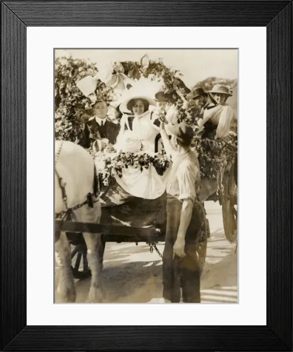 Framed Print : Rustic wedding in Kent Framed Print : Rustic wedding in Kent