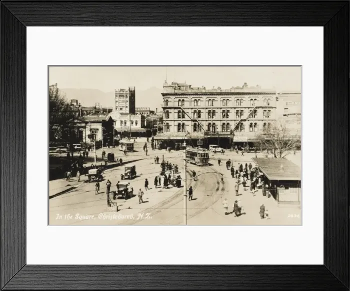 Framed Print : Christchurch, New Zealand Framed Print : Christchurch, New Zealand