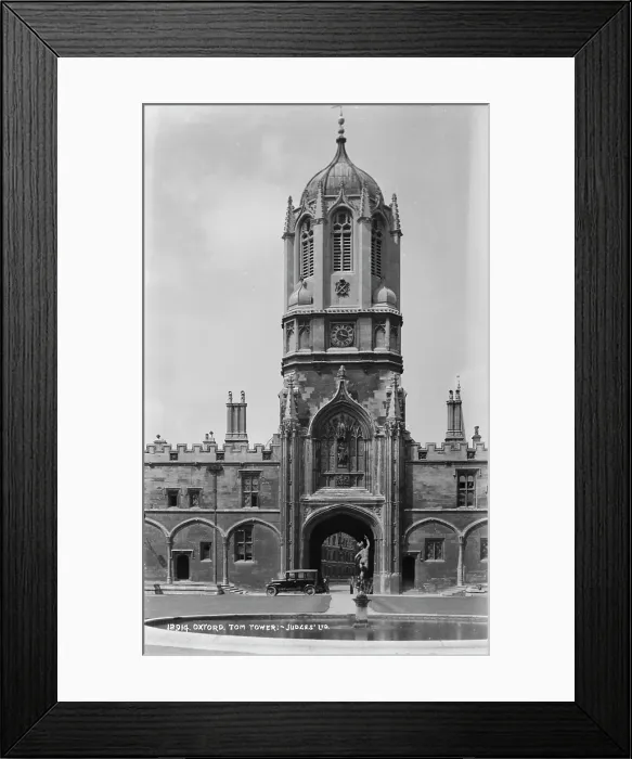 Framed Print : Tom Tower at Christ Church, Oxford Framed Print : Tom Tower at Christ Church, Oxford
