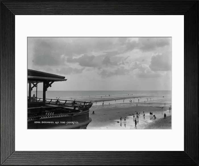 Framed Print : Skegness Beach at Low Tide