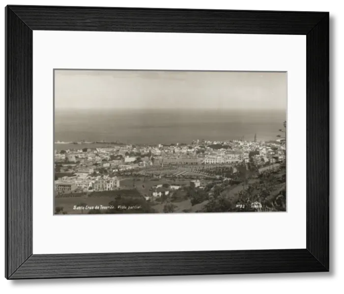Framed Print : Tenerife - Canary Islands, Spain - Santa Cruz de Tenerife Framed Print : Tenerife - Canary Islands, Spain - Santa Cruz de Tenerife