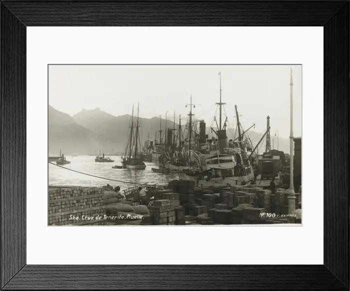 Framed Print : Tenerife - Canary Islands, Spain - Santa Cruz de Tenerife Framed Print : Tenerife - Canary Islands, Spain - Santa Cruz de Tenerife
