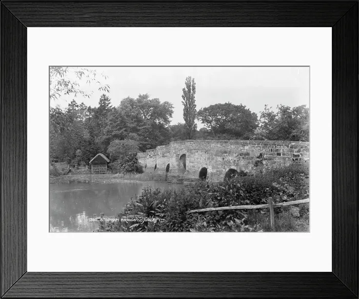 Framed Print : Stopham Bridge Framed Print : Stopham Bridge