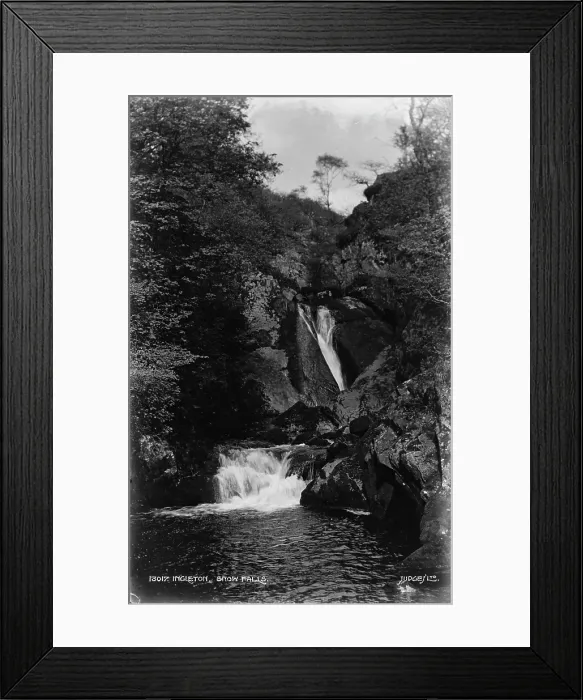Framed Print : Snow Falls