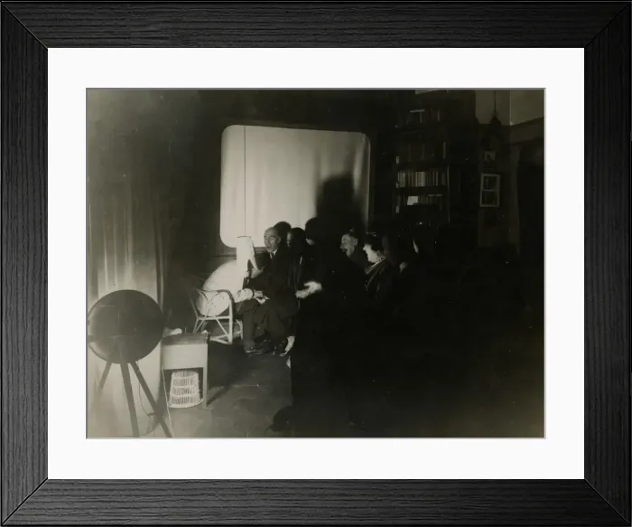 Framed Print : Automatic photograph of sitters and Rudi Schneider at a san Framed Print : Automatic photograph of sitters and Rudi Schneider at a san