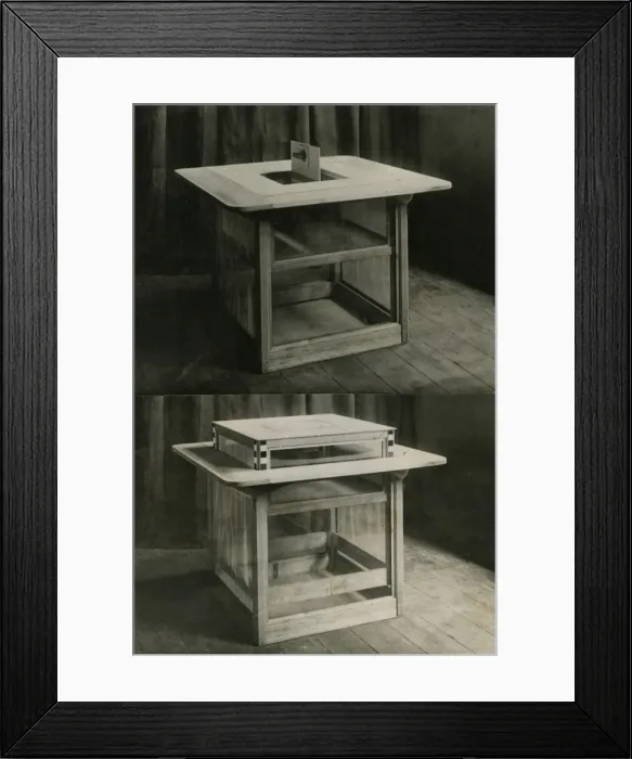 Framed Print : Special fraud-proof double cage sance table Framed Print : Special fraud-proof double cage sance table