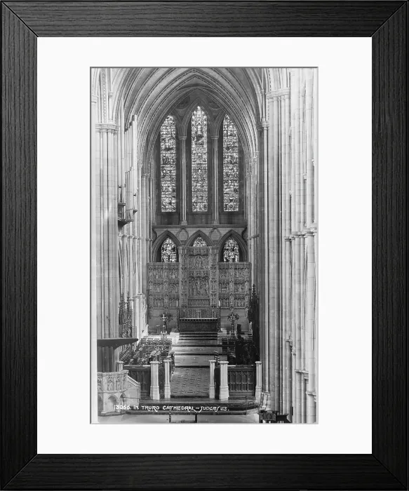 Framed Print : Interior of Truro Cathedral