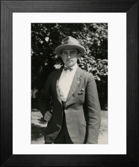 Framed Print : Willi Schneider Framed Print : Willi Schneider