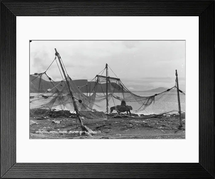 Framed Print : Traditional Salmon Fishing on Achill Island Framed Print : Traditional Salmon Fishing on Achill Island