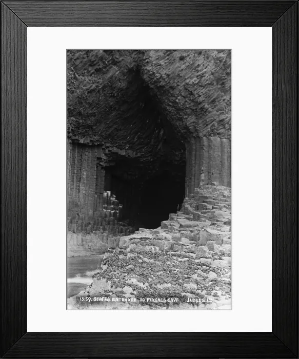 Framed Print : Entrance to Fingal's Cave Framed Print : Entrance to Fingal's Cave