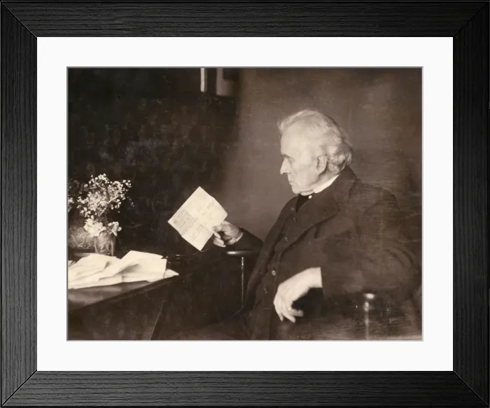 Framed Print : Hermann Vezin on his 82nd birthday Framed Print : Hermann Vezin on his 82nd birthday