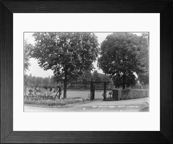 Framed Print : Bowling Green in Woking Framed Print : Bowling Green in Woking